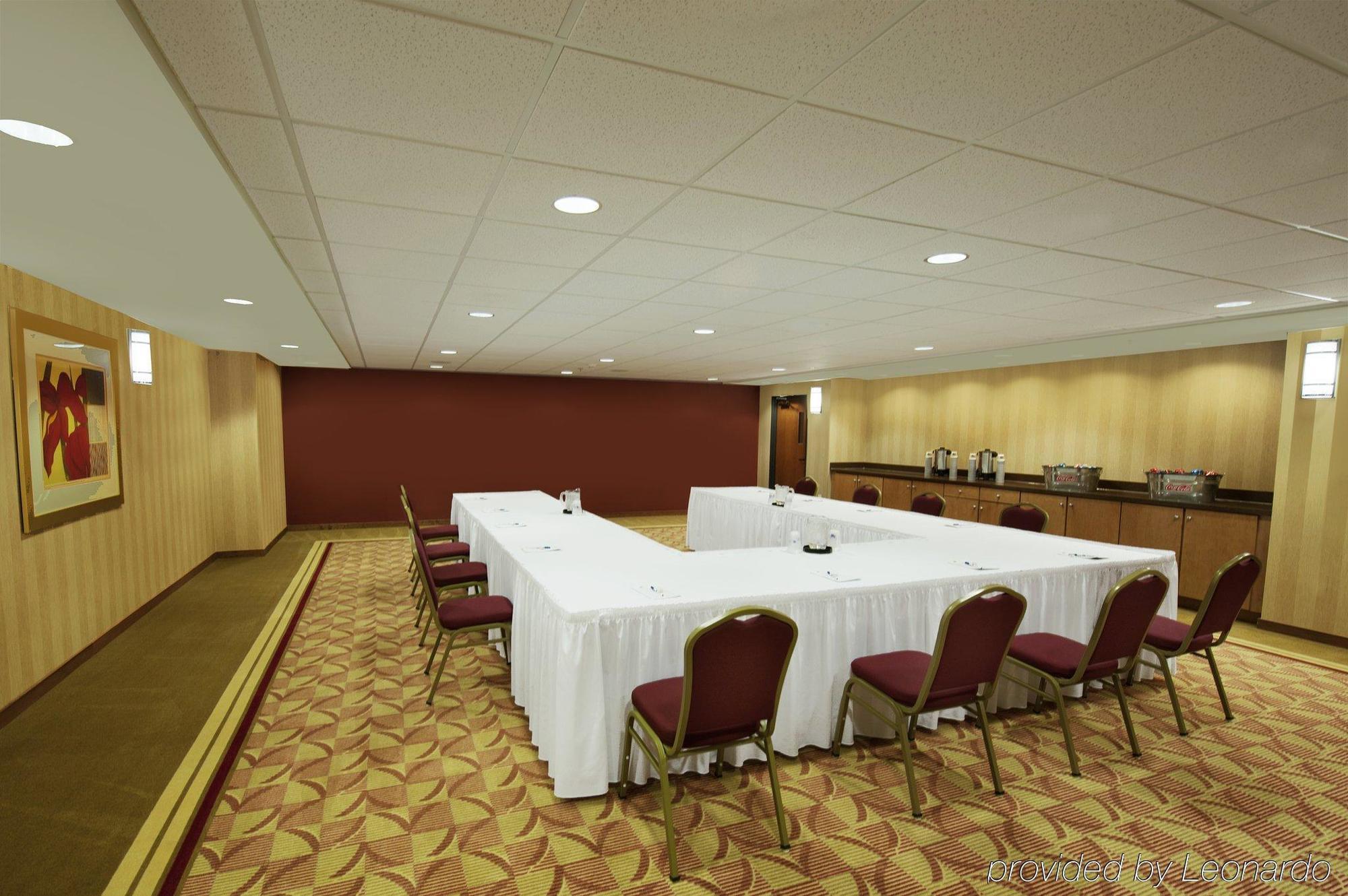 Holiday Inn Express & Suites Charlottesville - Ruckersville, An Ihg Hotel מראה חיצוני תמונה